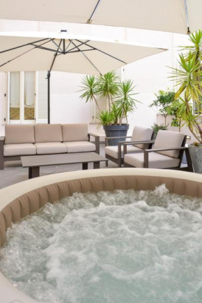 WAMMA Luxury House with Terrace